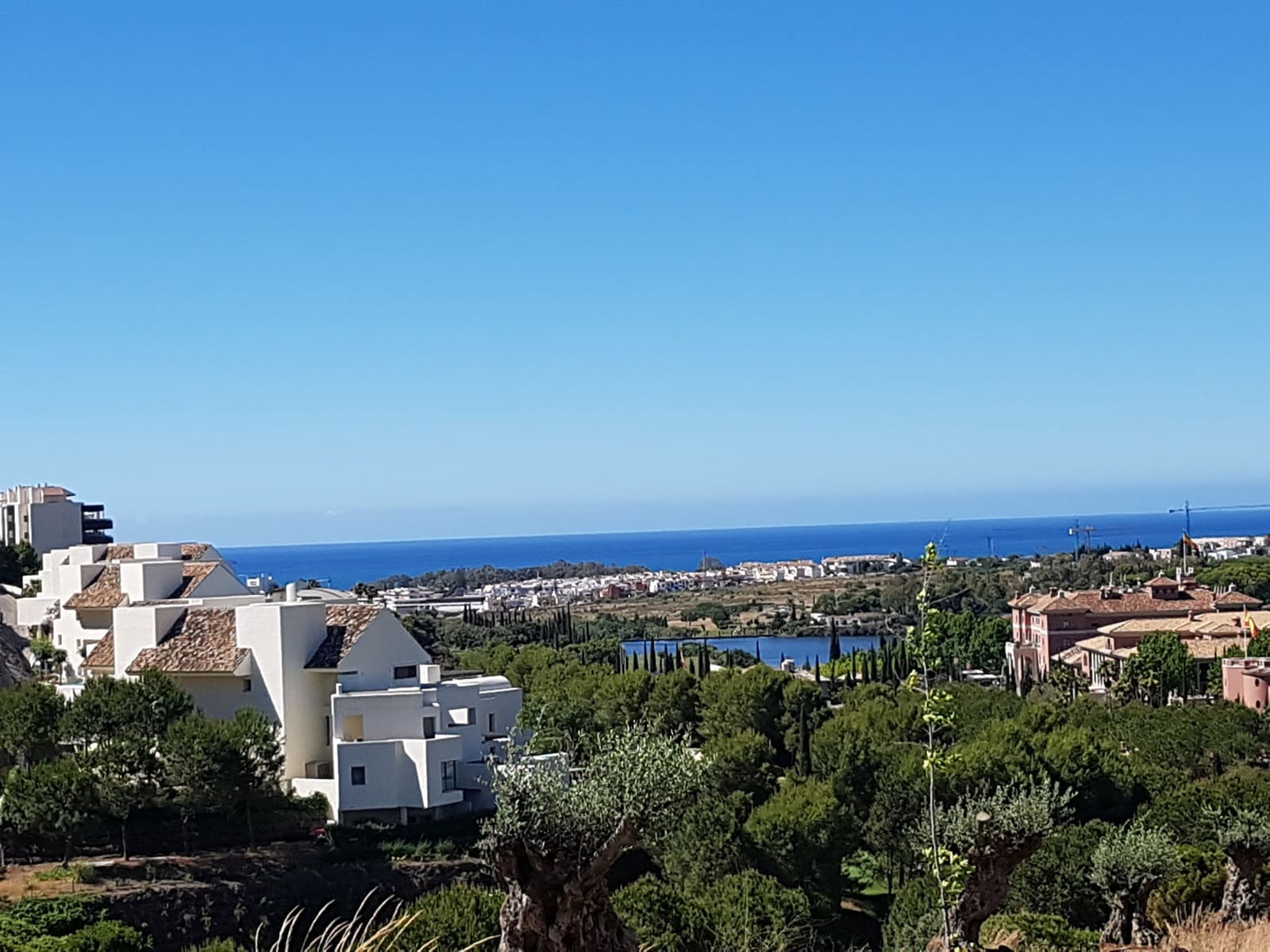 2 sovrum Lägenhet till salu i Los Flamingos med pool garage - 675 000 € (Ref: 9990370)