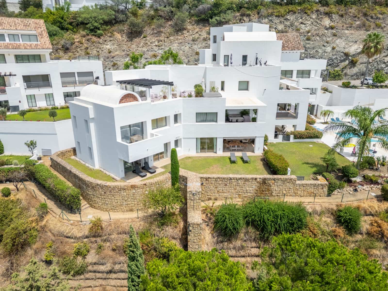 2 sovrum Lägenhet till salu i Los Flamingos med pool garage - 675 000 € (Ref: 9990370)