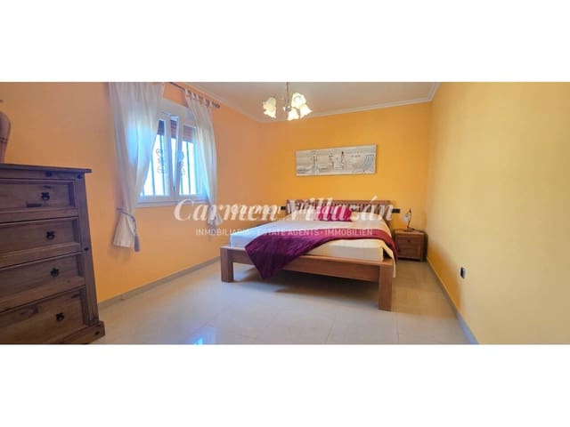 3 quarto Moradia para venda em Triquivijate, Antigua com piscina garagem - 380 000 € (Ref: 10008168)