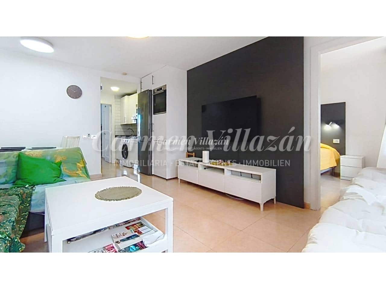 2 slaapkamer Appartement te koop in Corralejo met zwembad garage - € 230.000 (Ref: 10074788)