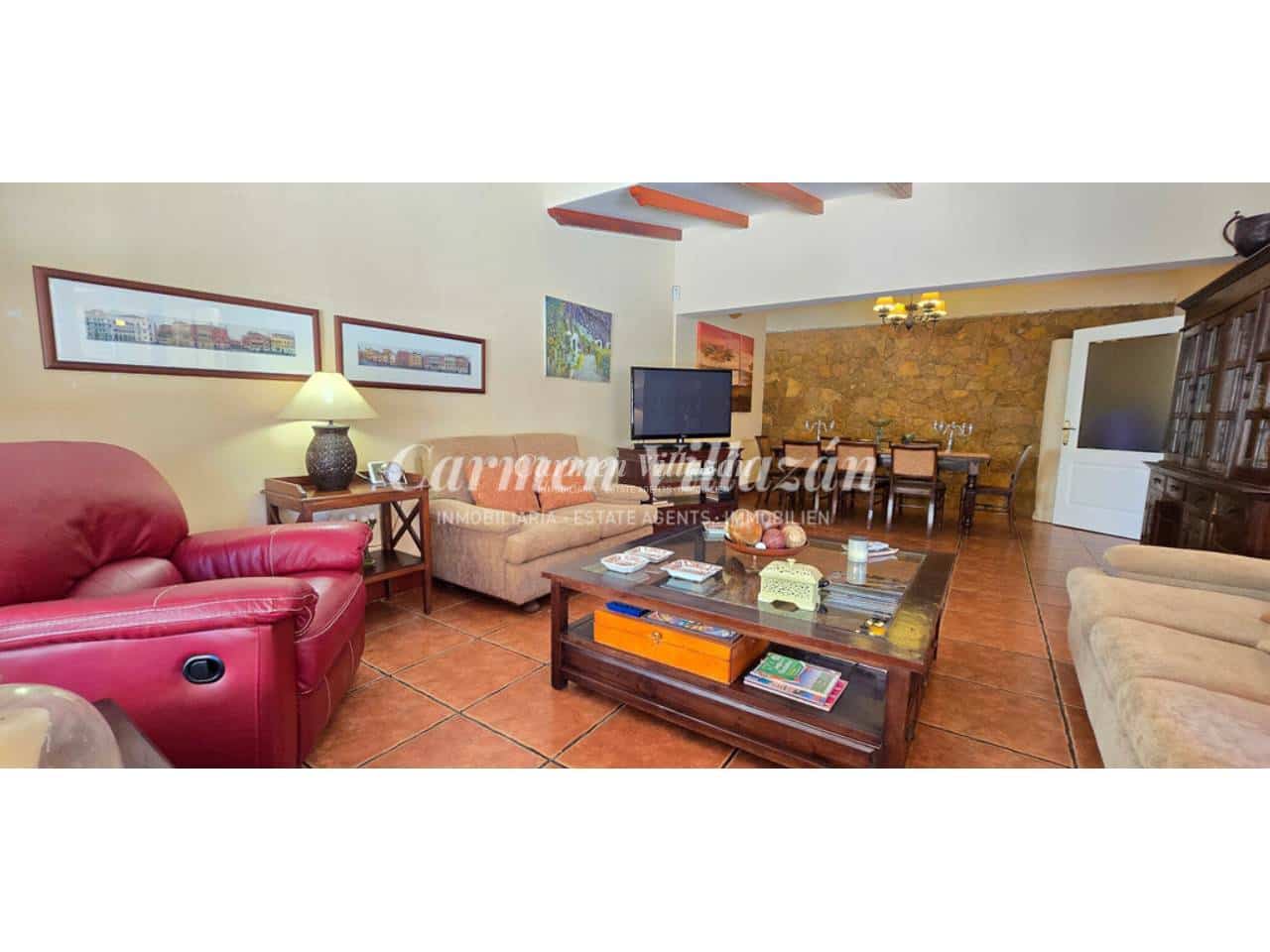 4 bedroom Villa for sale in Caleta de Fuste - € 499,000 (Ref: 10127543)