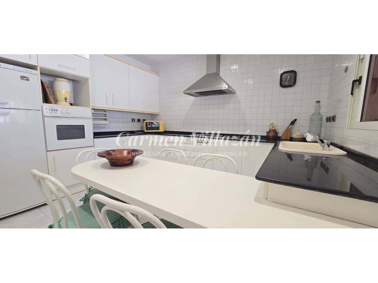 4 bedroom Villa for sale in Caleta de Fuste - € 499,000 (Ref: 10127543)
