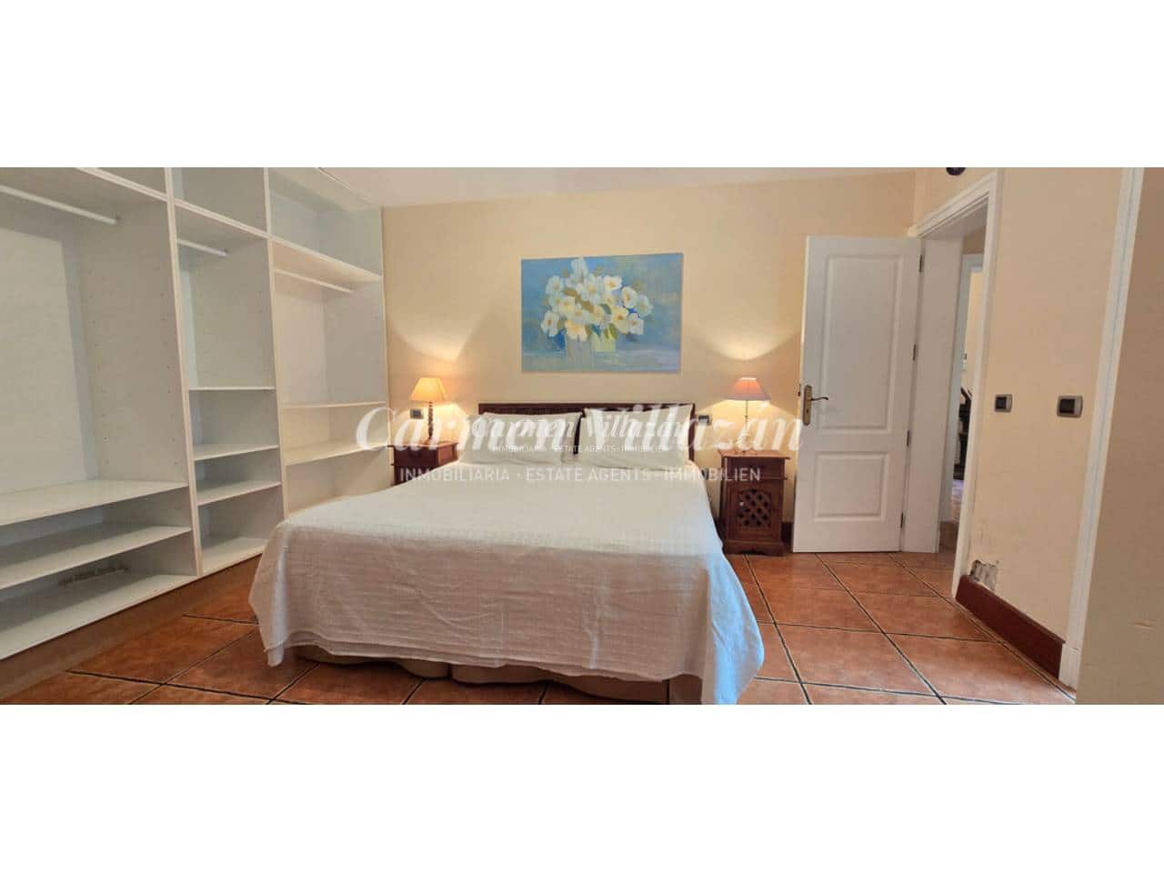 4 bedroom Villa for sale in Caleta de Fuste - € 499,000 (Ref: 10127543)