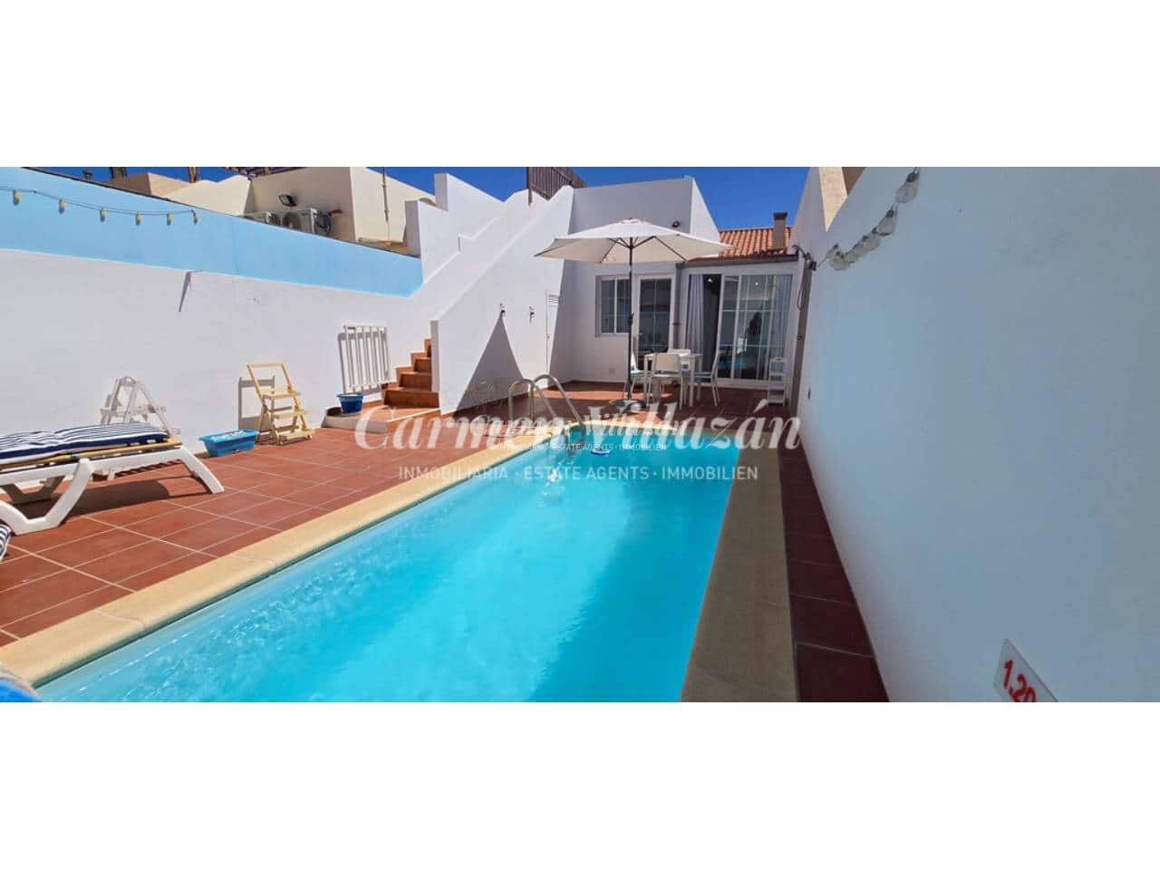 3 camera da letto Bungalow in vendita in Caleta de Fuste con piscina garage - 275.000 € (Rif: 10127544)