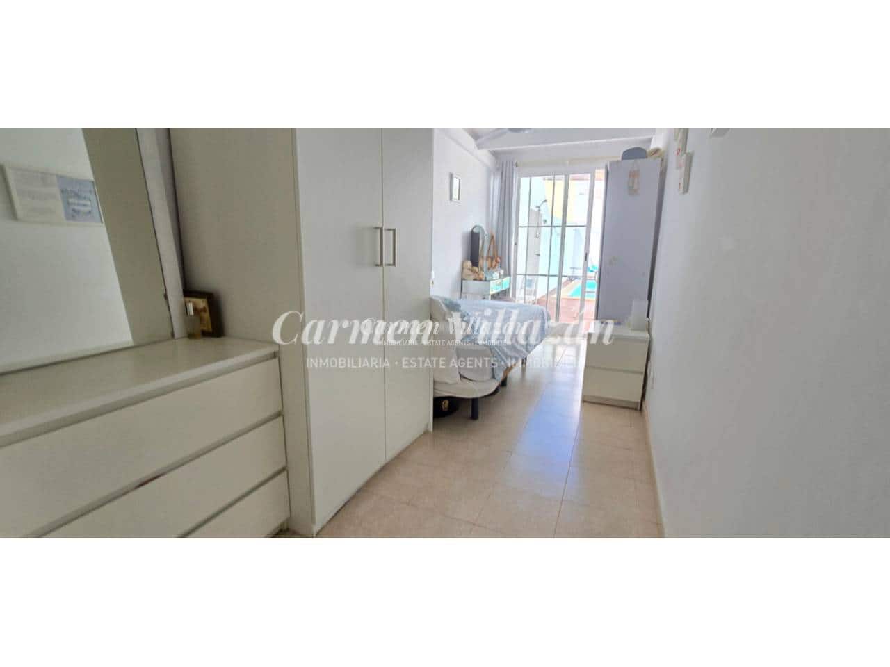 3 camera da letto Bungalow in vendita in Caleta de Fuste con piscina garage - 275.000 € (Rif: 10127544)