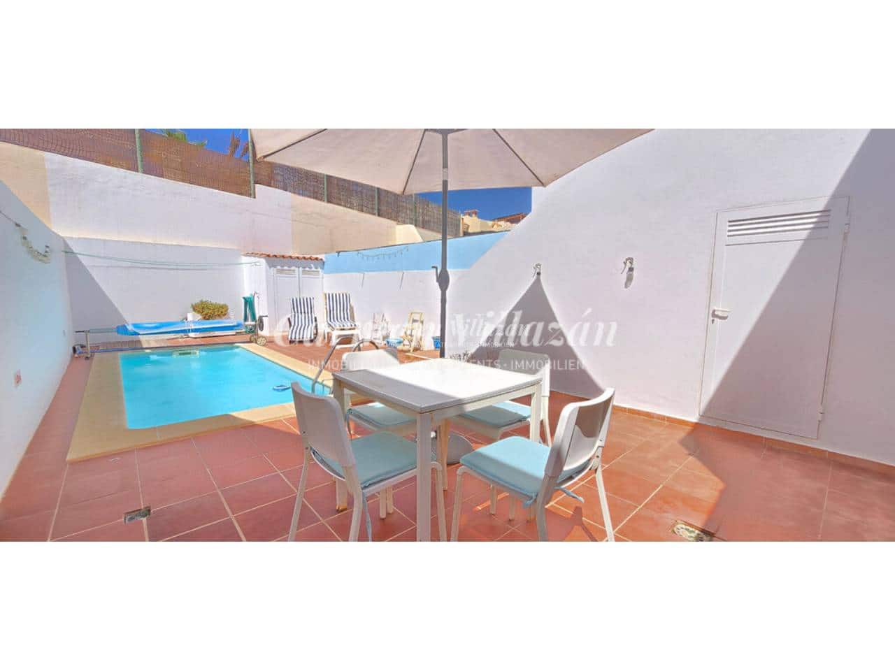 3 camera da letto Bungalow in vendita in Caleta de Fuste con piscina garage - 275.000 € (Rif: 10127544)