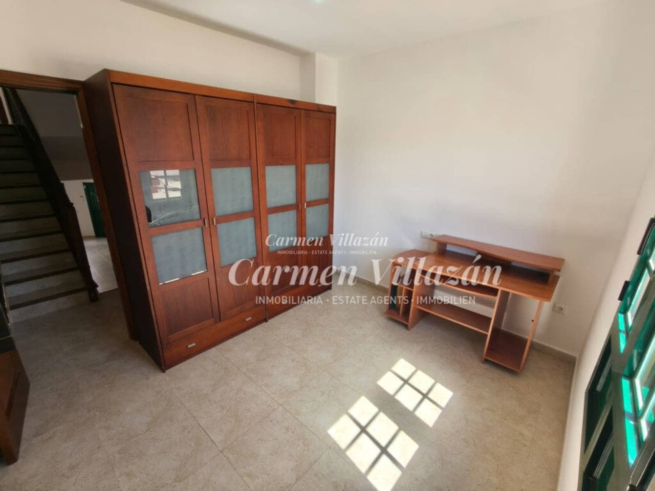 4 bedroom Apartment for sale in Puerto del Rosario with garage - € 280,000 (Ref: 10154510)
