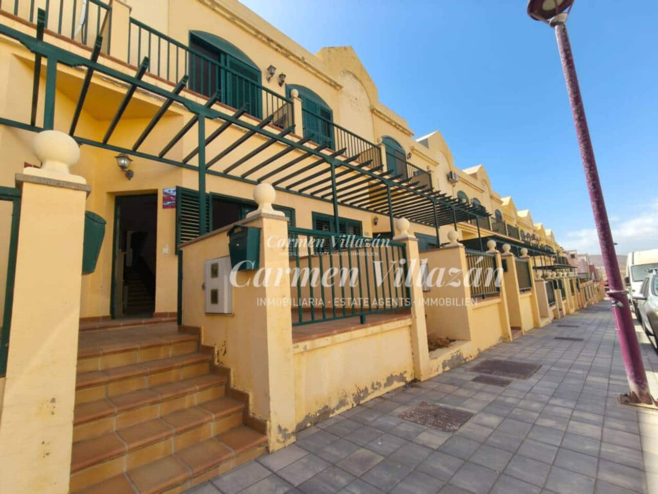 4 bedroom Apartment for sale in Puerto del Rosario with garage - € 280,000 (Ref: 10154510)