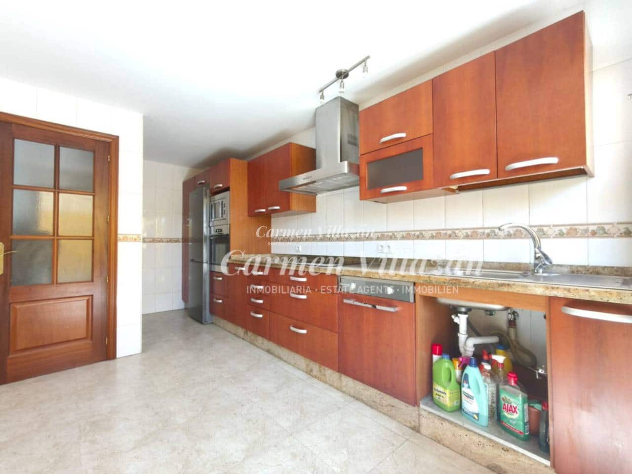 4 bedroom Apartment for sale in Puerto del Rosario with garage - € 280,000 (Ref: 10154510)