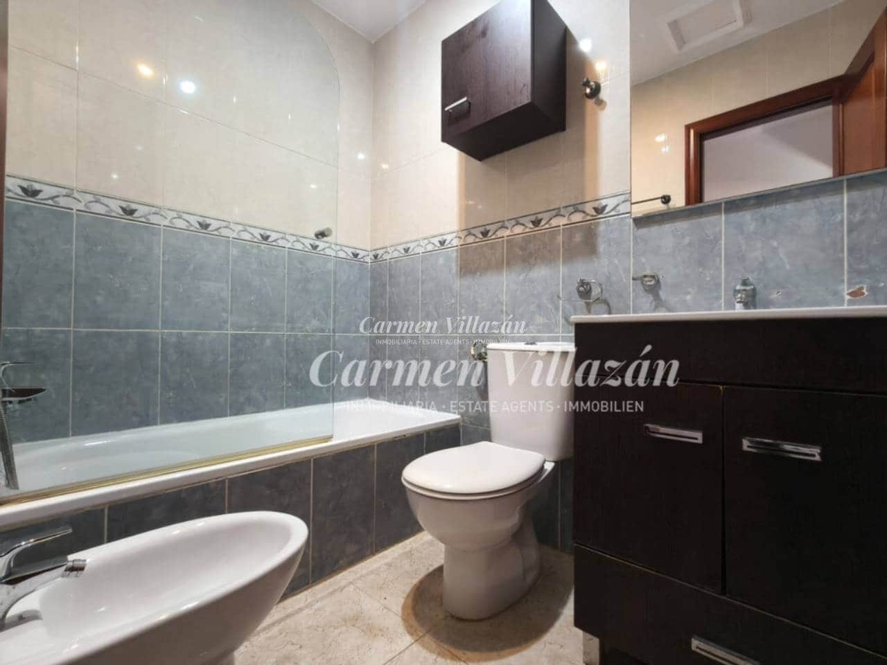 4 bedroom Apartment for sale in Puerto del Rosario with garage - € 280,000 (Ref: 10154510)