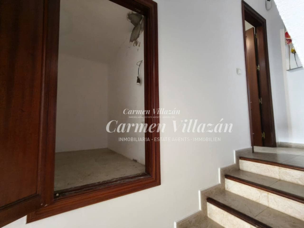 4 bedroom Apartment for sale in Puerto del Rosario with garage - € 280,000 (Ref: 10154510)