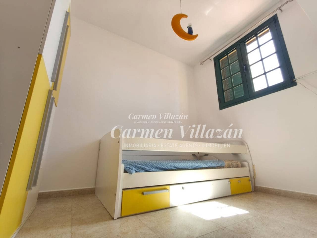 4 bedroom Apartment for sale in Puerto del Rosario with garage - € 280,000 (Ref: 10154510)