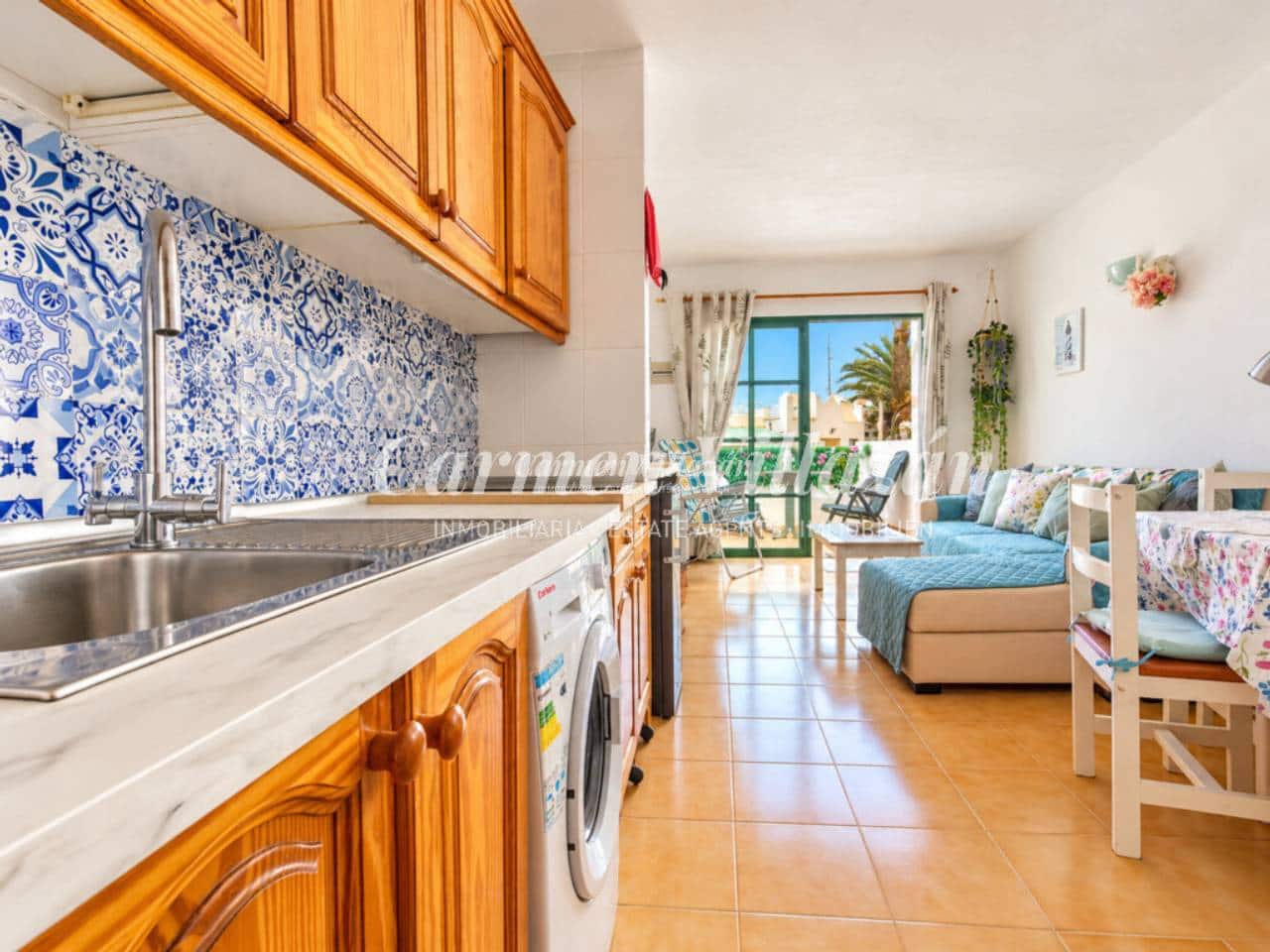 1 soverom Leilighet til salgs i Costa de Antigua med svømmebasseng - € 130 000 (Ref: 10158860)