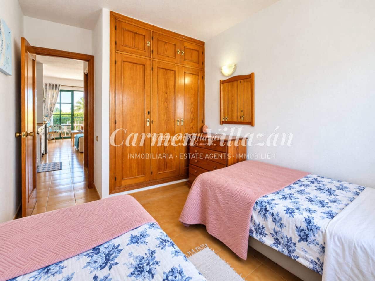 1 soverom Leilighet til salgs i Costa de Antigua med svømmebasseng - € 130 000 (Ref: 10158860)