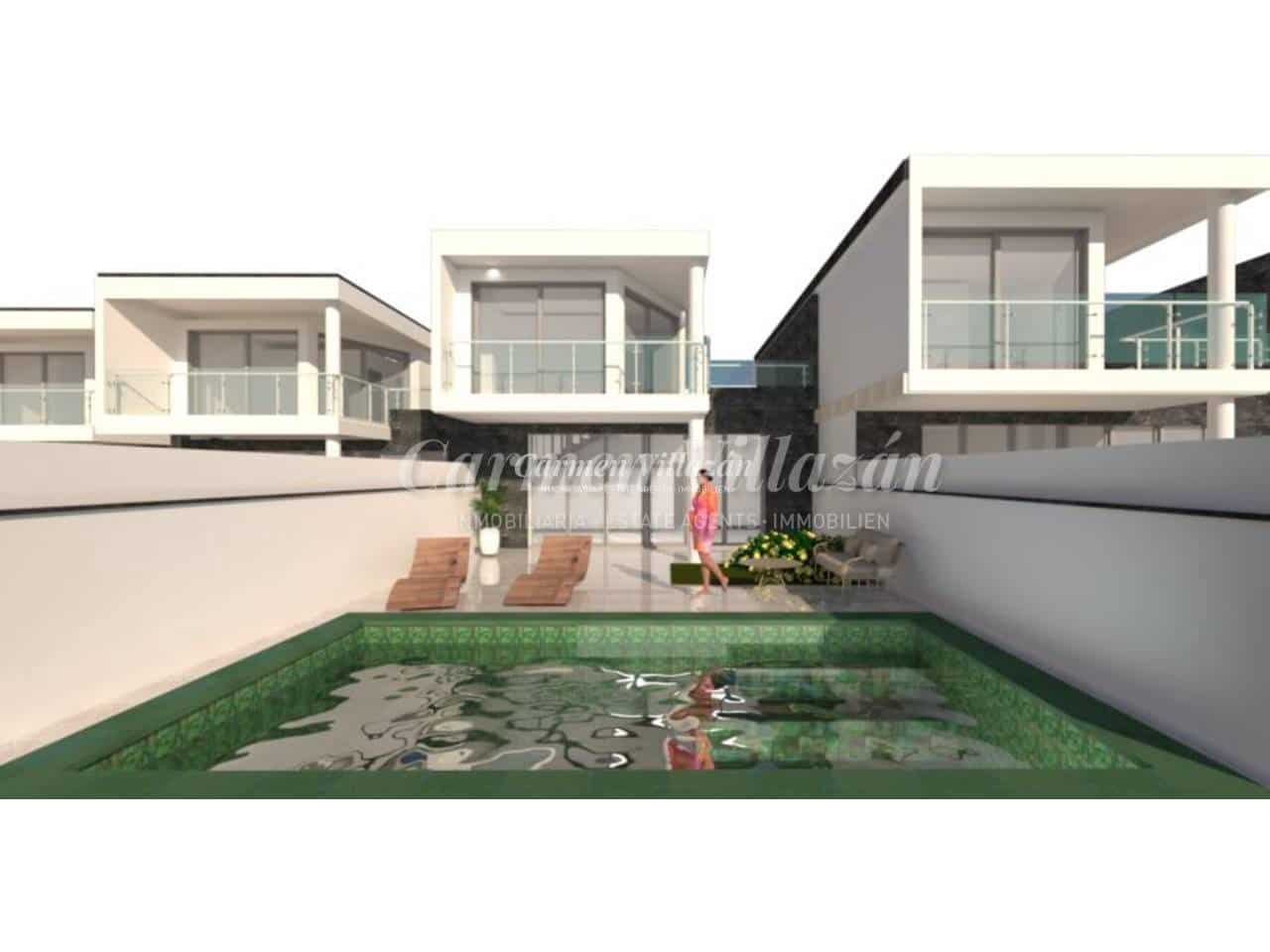 2 bedroom Villa for sale in Villaverde with pool garage - € 609,000 (Ref: 10168038)