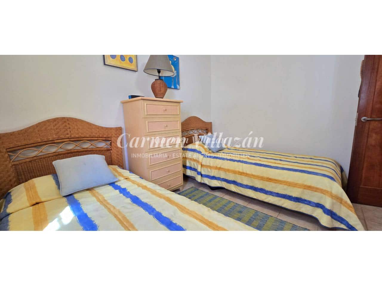 4 bedroom Villa for sale in Antigua with pool garage - € 485,000 (Ref: 10168044)