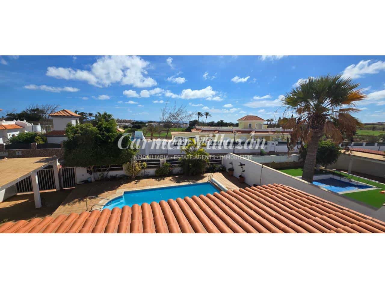 4 bedroom Villa for sale in Antigua with pool garage - € 485,000 (Ref: 10168044)