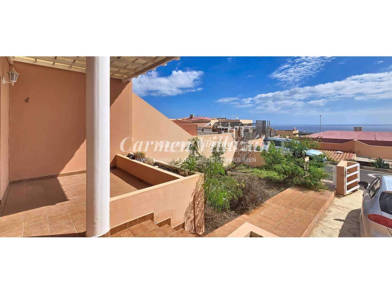 2 bedroom Bungalow for sale in Caleta de Fuste with garage - € 220,000 (Ref: 10170442)