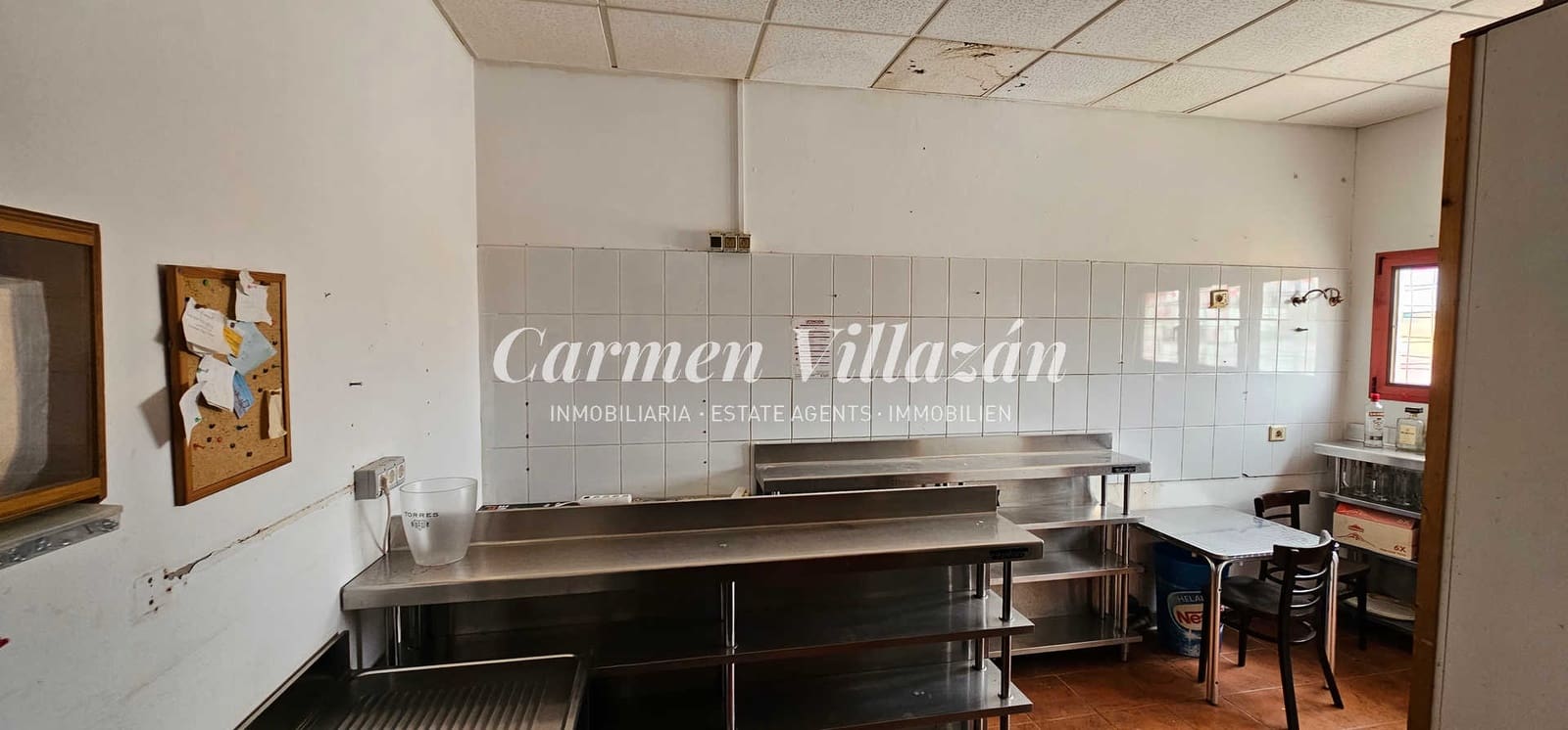 Commercial for sale in Caleta de Fuste - € 187,000 (Ref: 7757626)