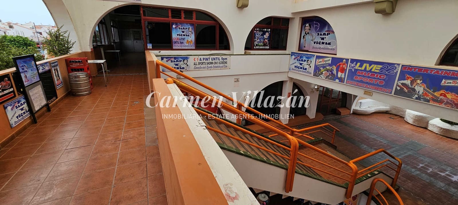 Commercial for sale in Caleta de Fuste - € 187,000 (Ref: 7757626)