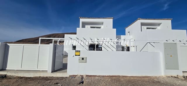 3 soveværelse Villa til salg i Gran Tarajal, Tuineje - € 305.000 (Ref: 8003807)