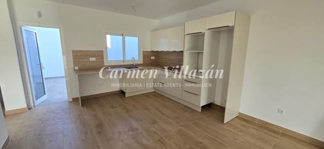 3 soveværelse Villa til salg i Gran Tarajal, Tuineje - € 305.000 (Ref: 8003807)