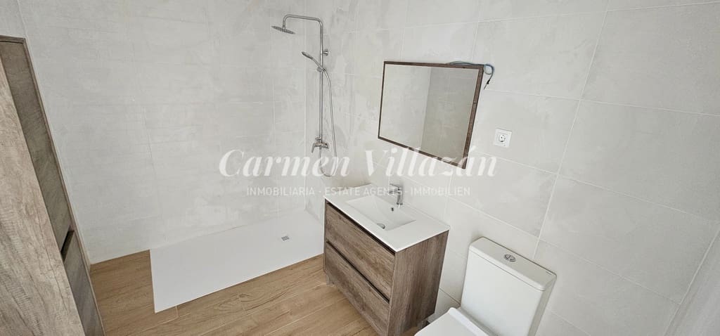 3 chambre Villa/Maison à vendre à Gran Tarajal - 305 000 € (Ref: 8003807)