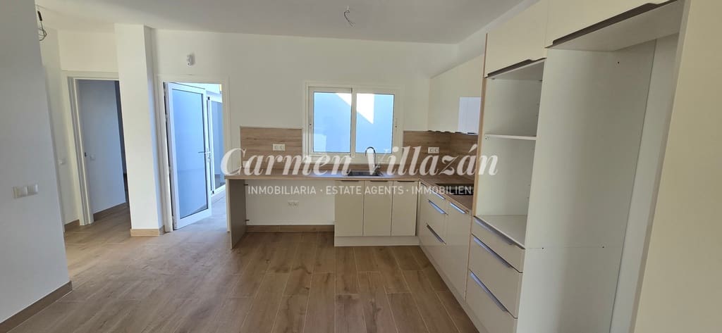 3 chambre Villa/Maison à vendre à Gran Tarajal - 305 000 € (Ref: 8003807)
