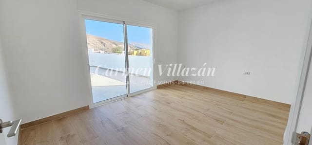 3 soveværelse Villa til salg i Gran Tarajal, Tuineje - € 305.000 (Ref: 8003807)