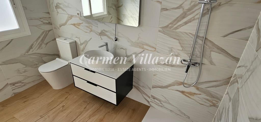 3 chambre Villa/Maison à vendre à Gran Tarajal - 305 000 € (Ref: 8003807)