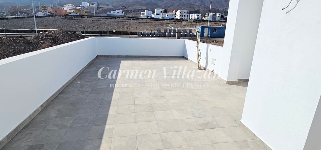 3 chambre Villa/Maison à vendre à Gran Tarajal - 305 000 € (Ref: 8003807)