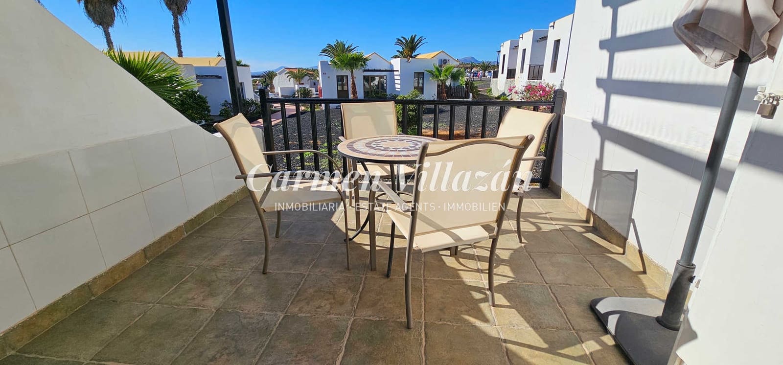 1 bedroom Bungalow for sale in Caleta de Fuste, Antigua with pool €