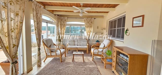 4 sypialnia Willa na sprzedaż w Caleta de Fuste, Antigua z basenem - 450 000 € (Ref: 8637408)