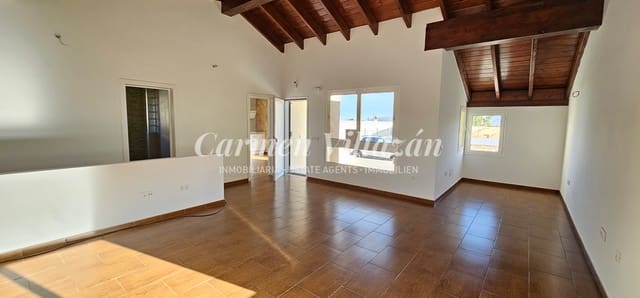 3 bedroom Finca/Country House for sale in Triquivijate, Antigua - € 310,000 (Ref: 8697285)