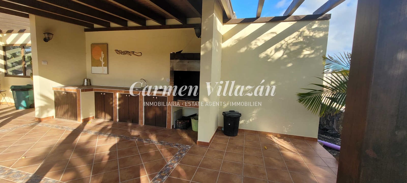 5 soveværelse Villa til salg i Lajares med swimmingpool - € 850.000 (Ref: 8714363)