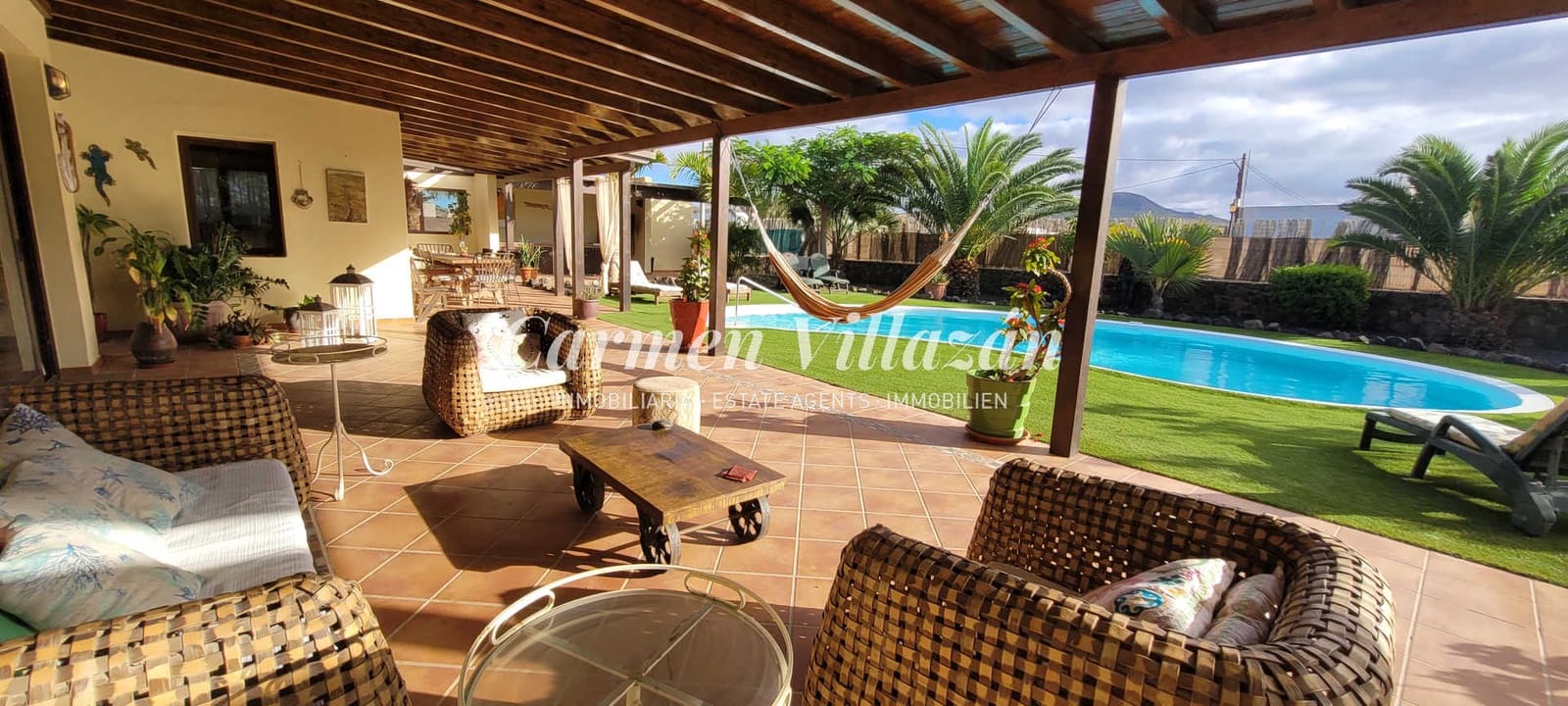 5 soveværelse Villa til salg i Lajares med swimmingpool - € 850.000 (Ref: 8714363)