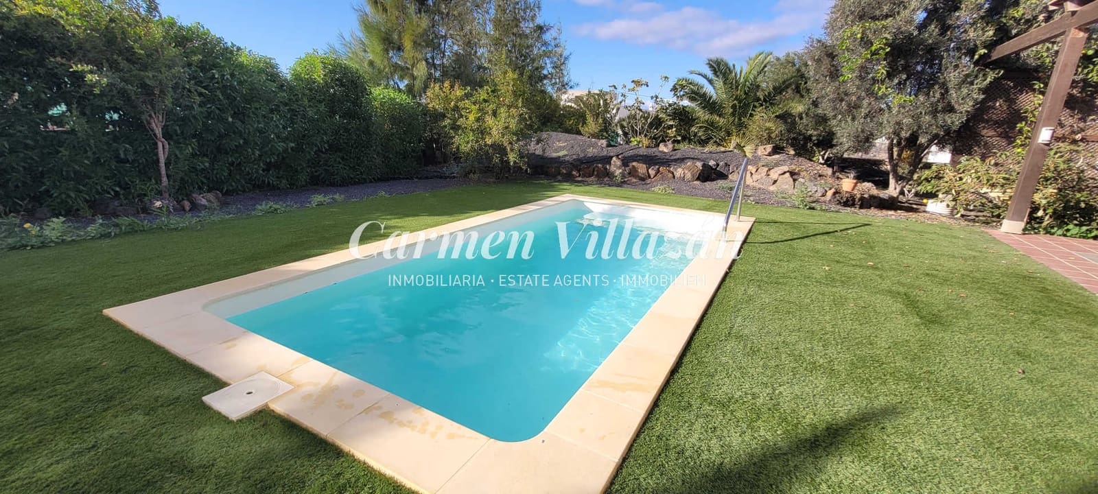 5 soveværelse Villa til salg i Lajares med swimmingpool - € 850.000 (Ref: 8714363)