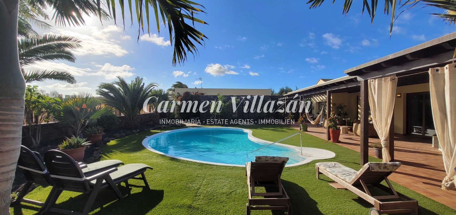 5 soveværelse Villa til salg i Lajares med swimmingpool - € 850.000 (Ref: 8714363)