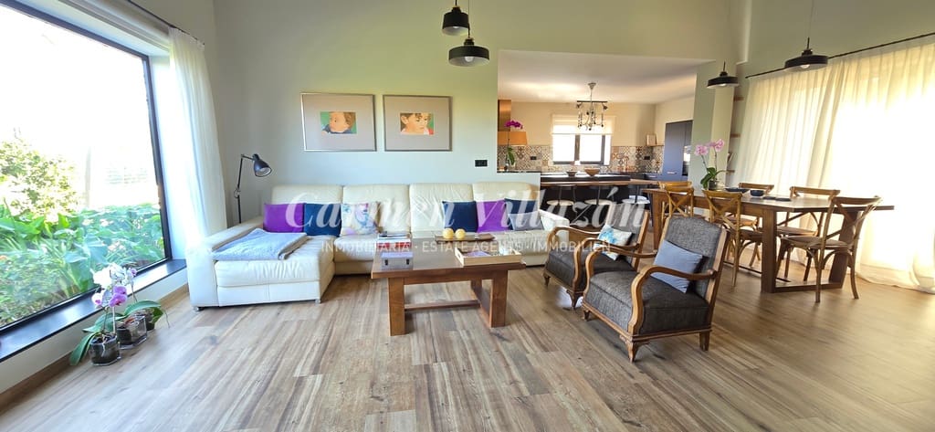 3 sovrum Villa till salu i Llanos de la Concepcion - 650 000 € (Ref: 8796219)