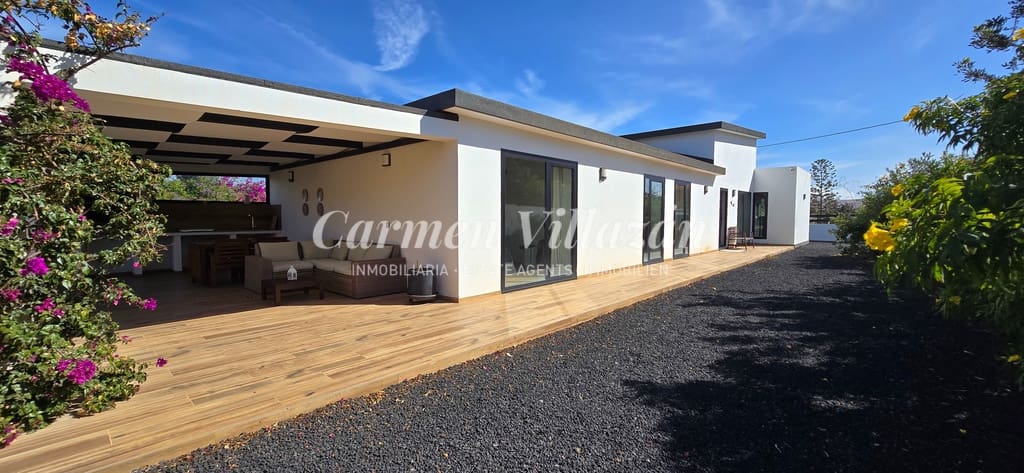 3 sovrum Villa till salu i Llanos de la Concepcion - 650 000 € (Ref: 8796219)