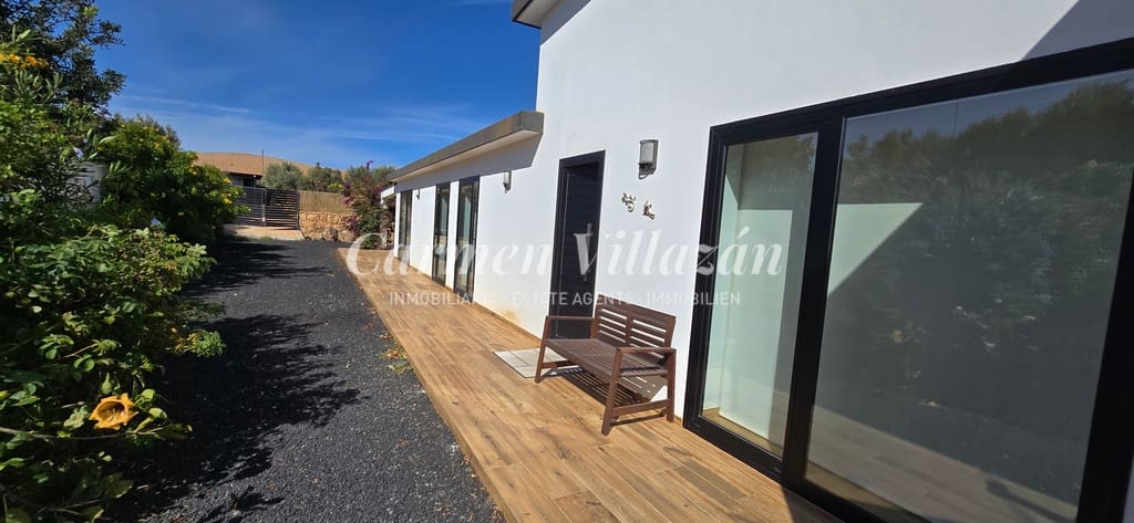 3 sovrum Villa till salu i Llanos de la Concepcion - 650 000 € (Ref: 8796219)