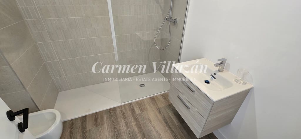 2 soverom Leilighet til salgs i Caleta de Fuste med svømmebasseng - € 275 000 (Ref: 8816478)