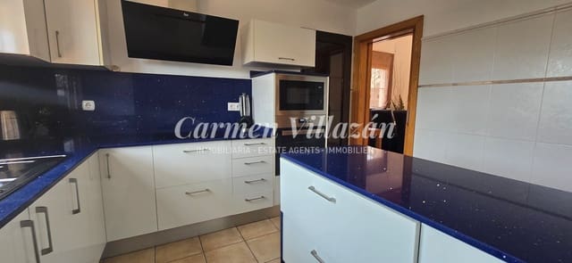 4 soveværelse Villa til salg i Caleta de Fuste, Antigua med swimmingpool - € 565.000 (Ref: 9097671)