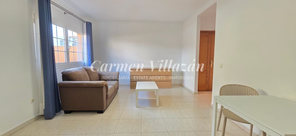 1 bedroom Apartment for sale in Caleta de Fuste - € 185,000 (Ref: 9105160)