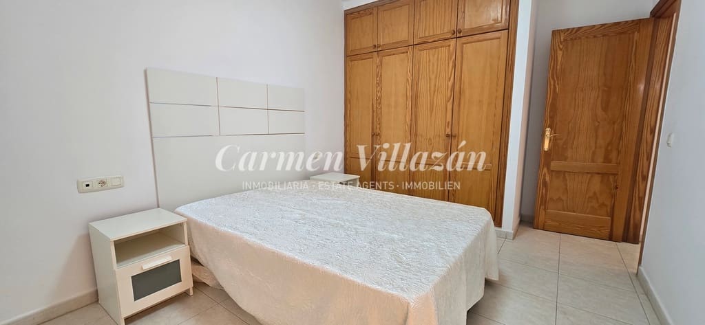 1 bedroom Apartment for sale in Caleta de Fuste - € 185,000 (Ref: 9105160)