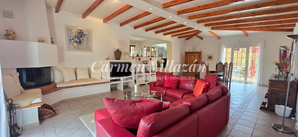 6 chambre Villa/Maison à vendre à Triquivijate avec piscine garage - 1 050 000 € (Ref: 9138234)