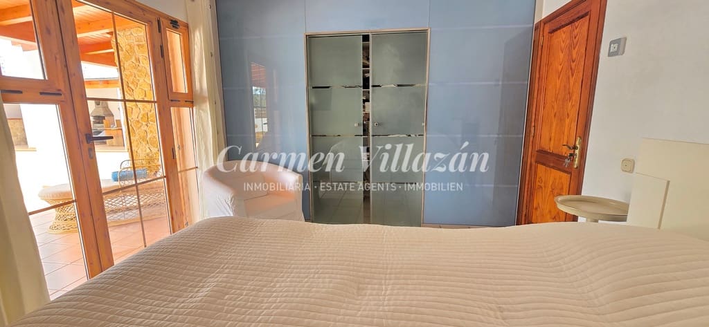 6 chambre Villa/Maison à vendre à Triquivijate avec piscine garage - 1 050 000 € (Ref: 9138234)