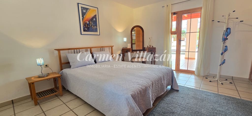 6 chambre Villa/Maison à vendre à Triquivijate avec piscine garage - 1 050 000 € (Ref: 9138234)