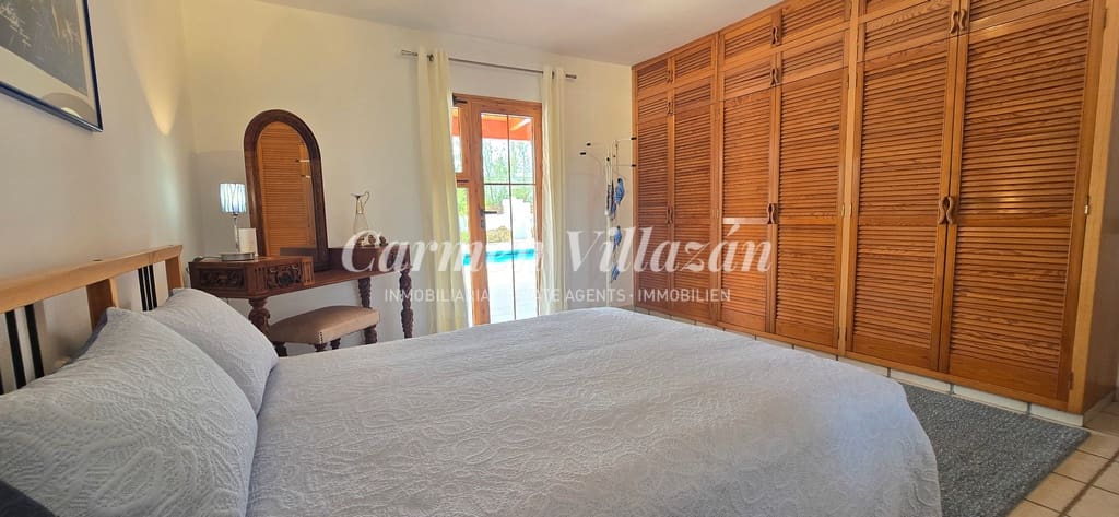 6 chambre Villa/Maison à vendre à Triquivijate avec piscine garage - 1 050 000 € (Ref: 9138234)