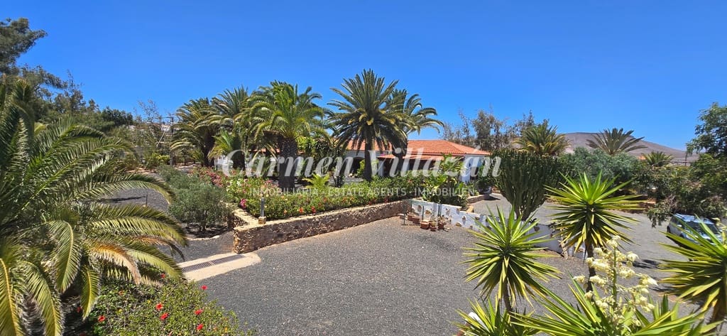 6 chambre Villa/Maison à vendre à Triquivijate avec piscine garage - 1 050 000 € (Ref: 9138234)